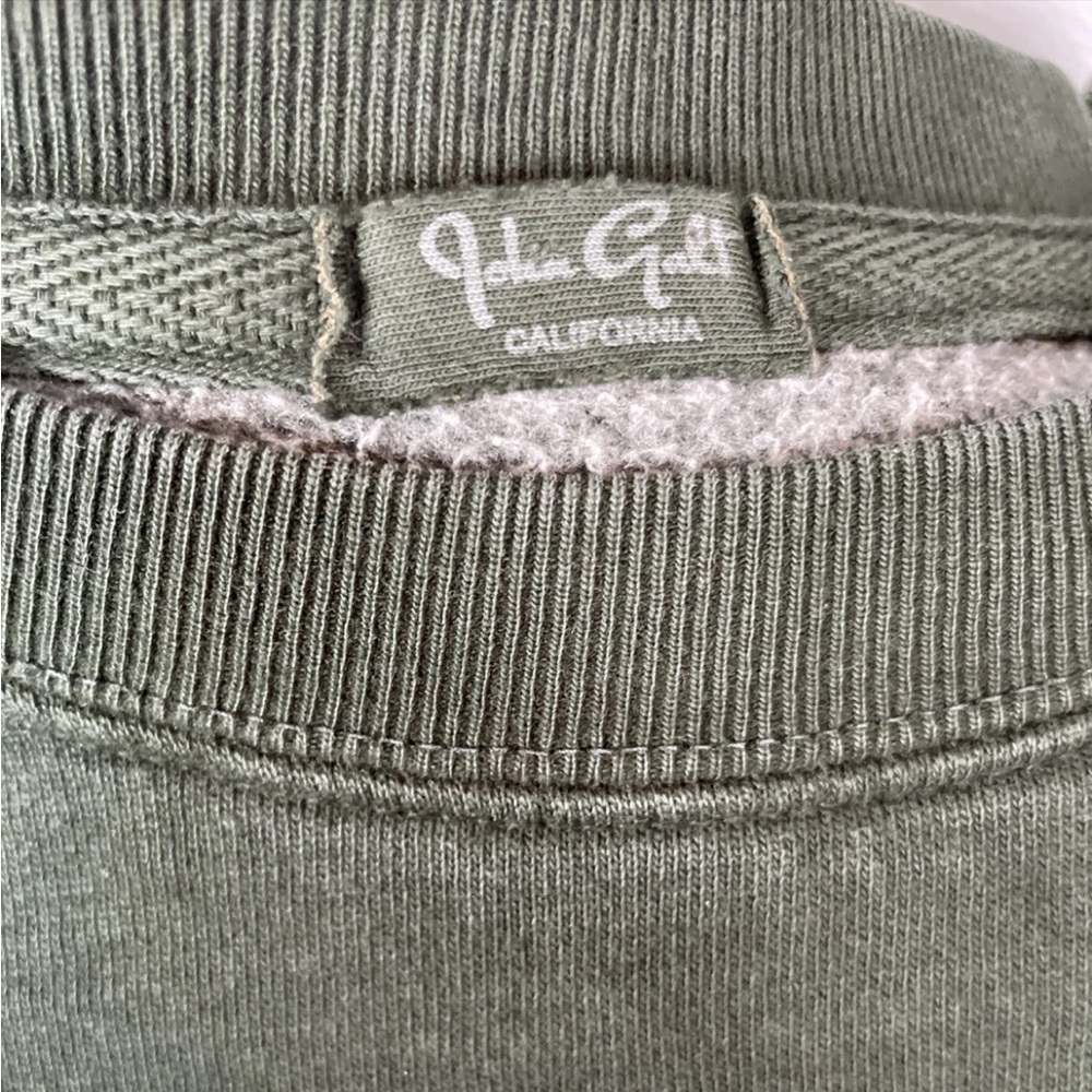 Brandy Melville John Galt New York Crewneck Sweatshirt Womens One Size Green - Picture 5 of 6